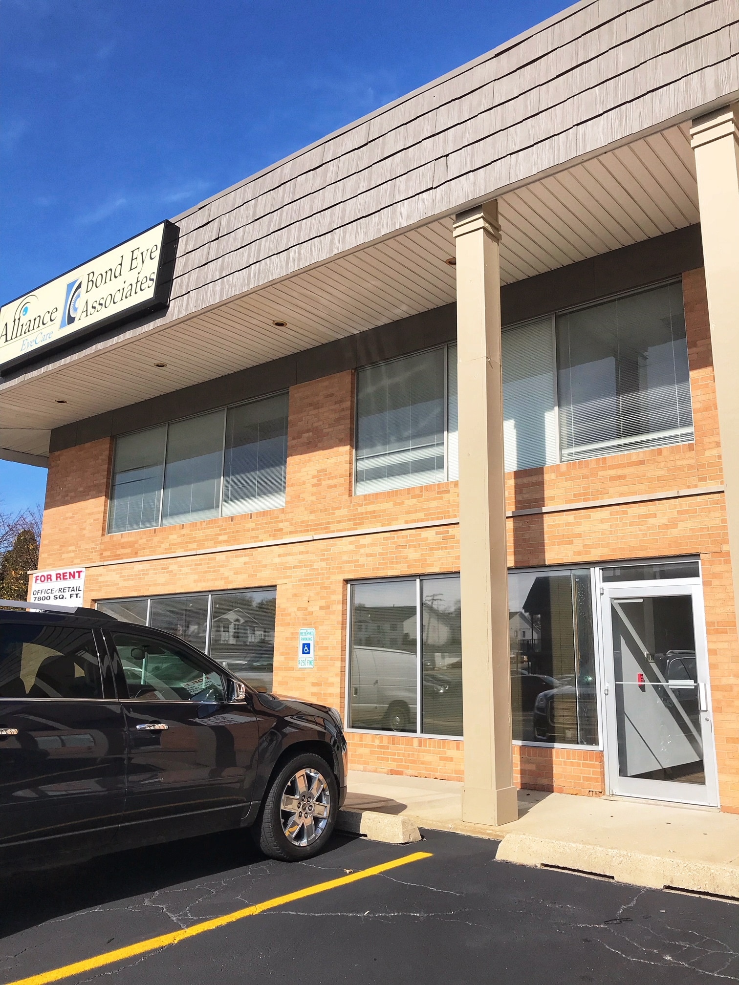 1210-1228 Towanda Ave, Bloomington, IL à louer Photo de l’immeuble– Image 1 sur 6