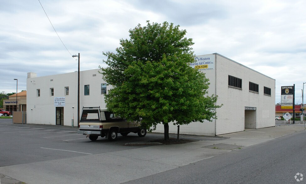 1912 N Division St, Spokane, WA à louer - Photo de l’immeuble – Image 3 sur 4