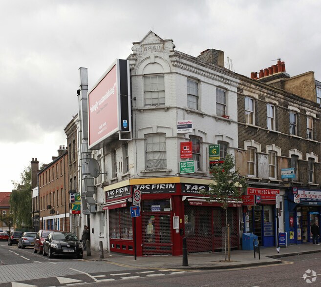 160 Bethnal Green Rd, Londres à vendre - Photo principale – Image 1 sur 8
