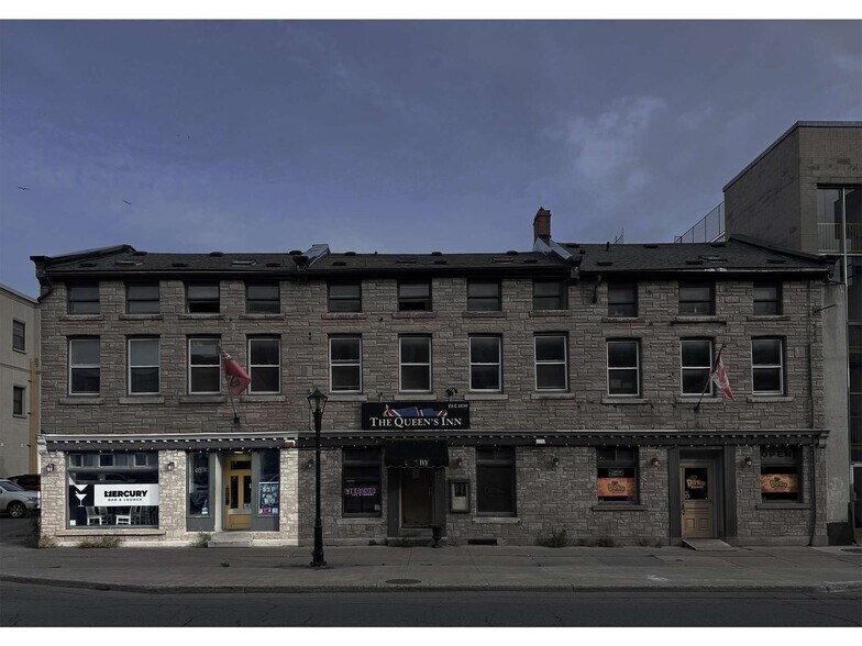 125 Brock St, Kingston, ON à louer - Photo de l’immeuble – Image 2 sur 2