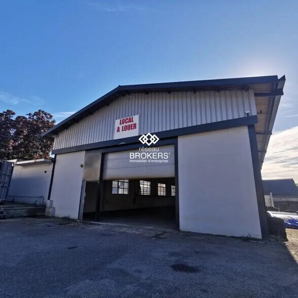 Industriel/Logistique dans Contamine-sur-Arve à louer - Photo de l’immeuble – Image 1 sur 7