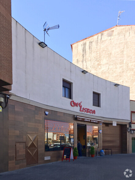 Avenida De Pío XII, 93, Talavera de la Reina, Toledo à vendre - Photo de l’immeuble – Image 2 sur 2
