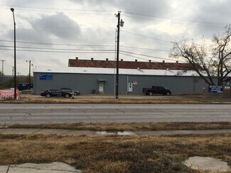 Plus de détails pour 713 W 2nd St, Taylor, TX - Industriel/Logistique à louer
