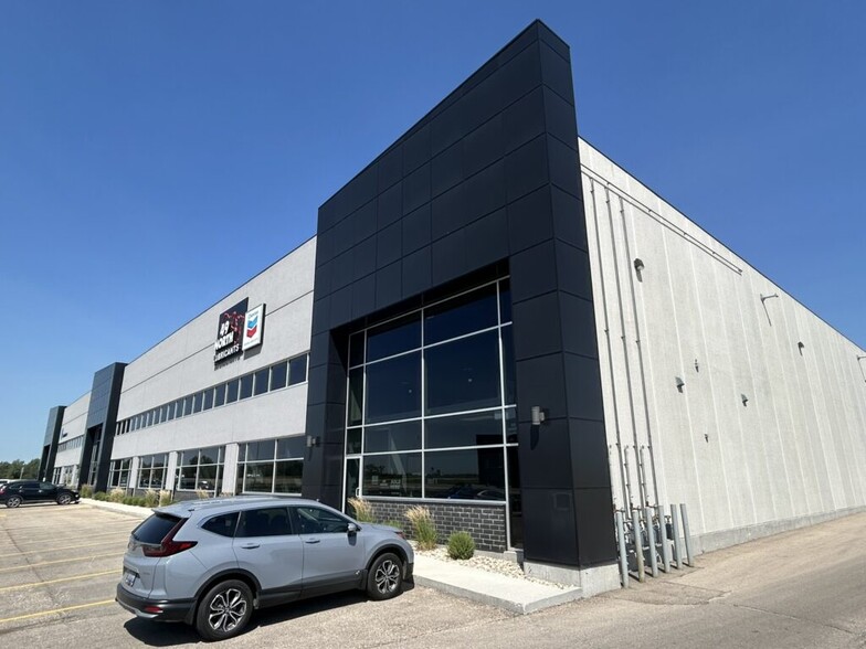 3010 Red Fife Rd, Rosser, MB à louer - Photo de l’immeuble – Image 1 sur 1