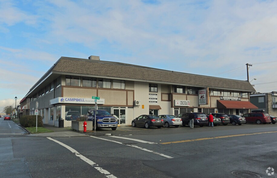 17651-17655 57th Ave, Surrey, BC à louer - Photo principale – Image 1 sur 9
