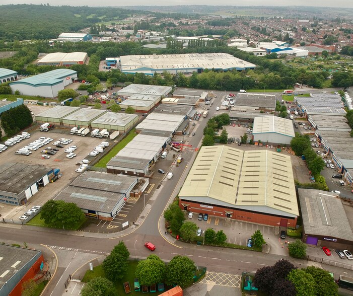 2 Lockwood Way, Leeds à louer - Photo de l’immeuble – Image 3 sur 6