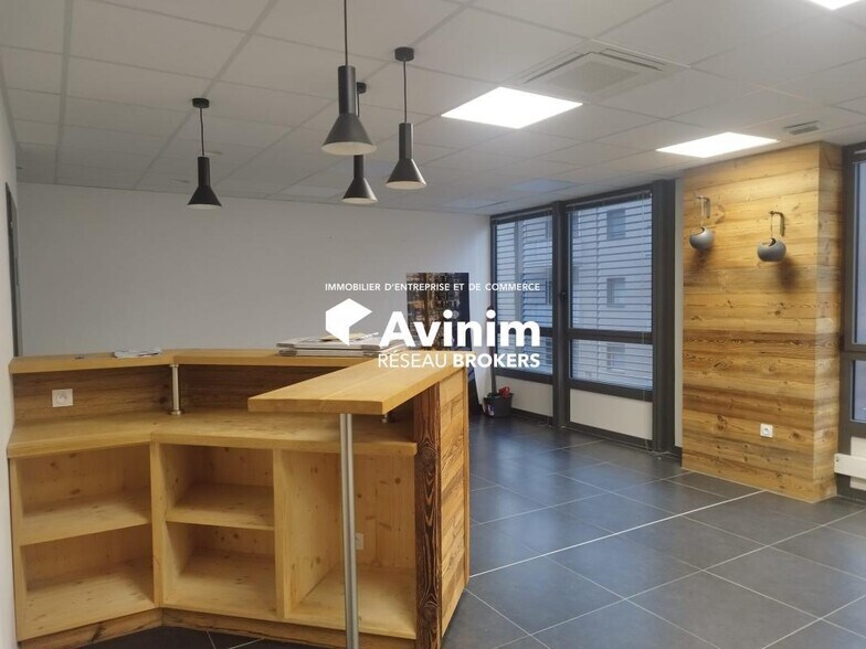 Bureau dans Sallanches à vendre - Photo intérieure – Image 3 sur 4