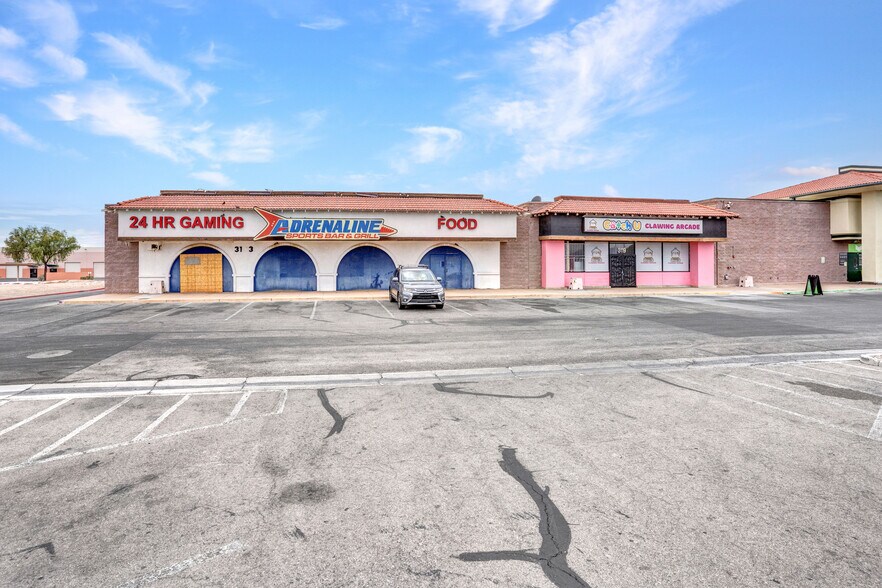 3103 N Rancho Dr, Las Vegas, NV à vendre - Photo de l’immeuble – Image 2 sur 6