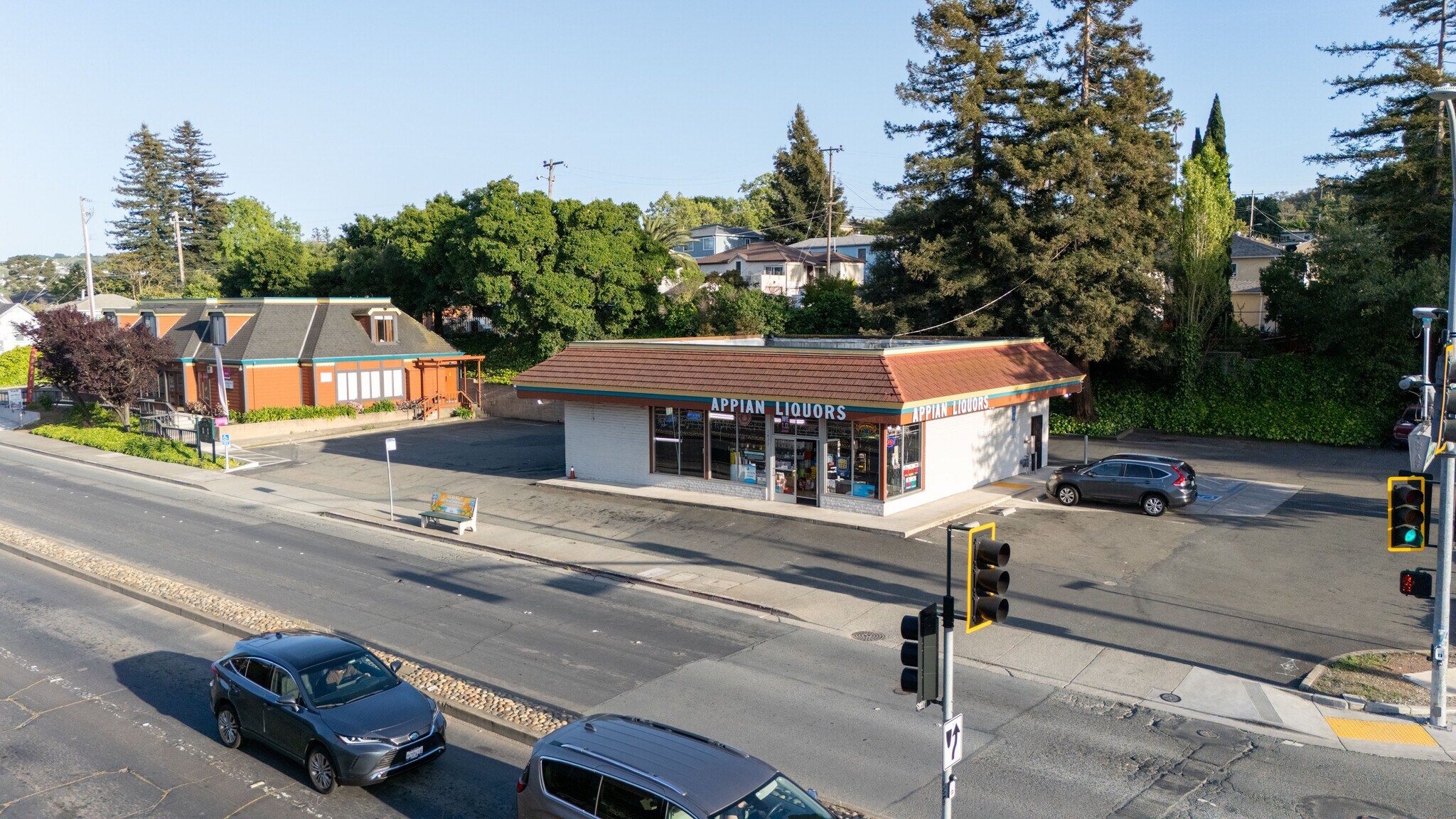 1677 San Pablo Ave, Pinole, CA à vendre Photo principale– Image 1 sur 4