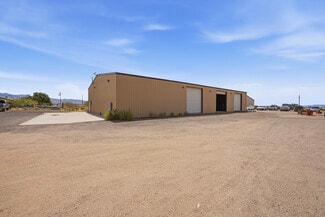 Plus de détails pour 1125 N Lowell Rd, Golden Valley, AZ - Industriel/Logistique à louer