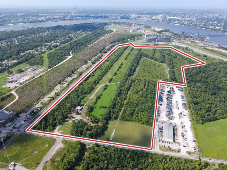536 Seven Oaks Blvd, Bridge City, LA à louer - Photo de l’immeuble – Image 2 sur 7