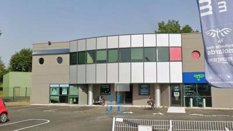 Bureau dans Mérignac à louer Photo de l’immeuble– Image 1 sur 2