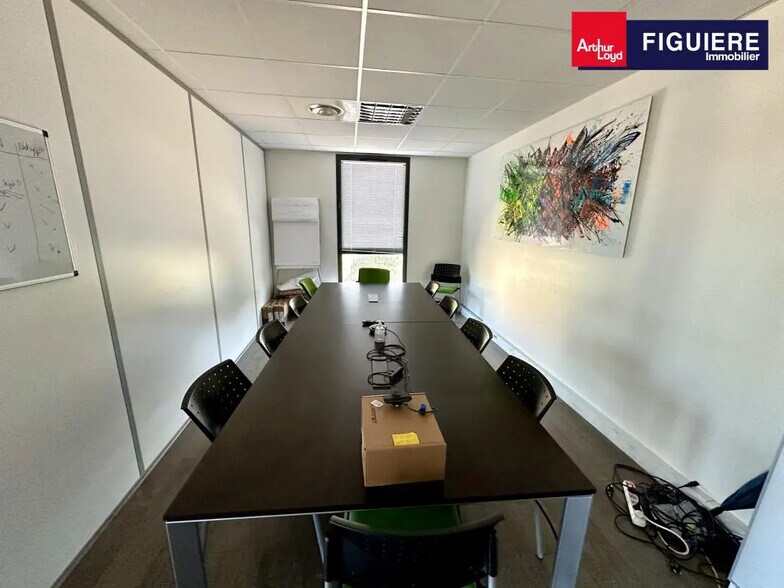 Bureau dans Aix-en-Provence à louer - Photo de l’immeuble – Image 3 sur 9