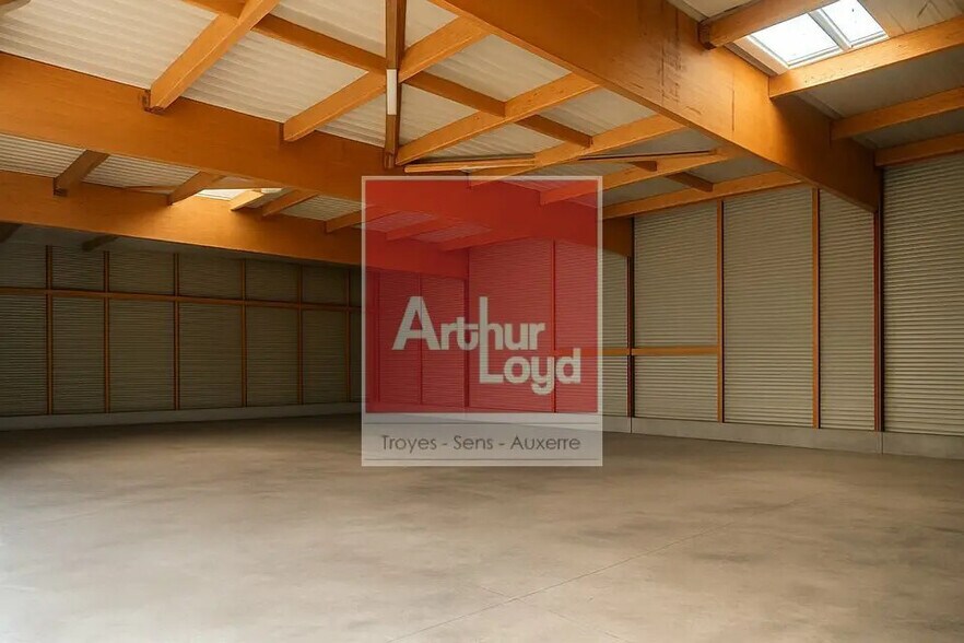 Industriel/Logistique dans Troyes à louer - Photo de l’immeuble – Image 1 sur 7