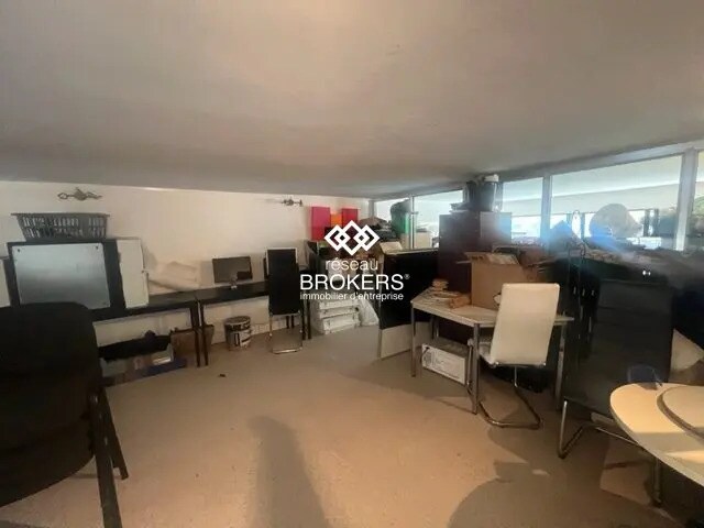 Local commercial dans Eaubonne à vendre - Photo intérieure – Image 2 sur 5