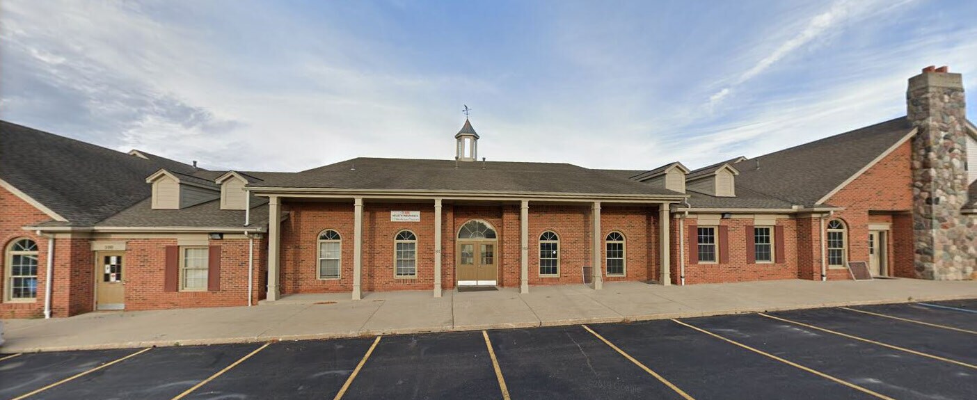 45445 Mound Rd, Shelby Township, MI à louer Photo de l’immeuble– Image 1 sur 2