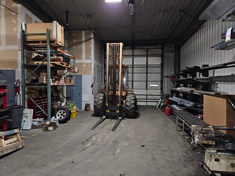 5500 NE Quam Ave, Saint Michael, MN à louer - Photo de l’immeuble – Image 3 sur 12