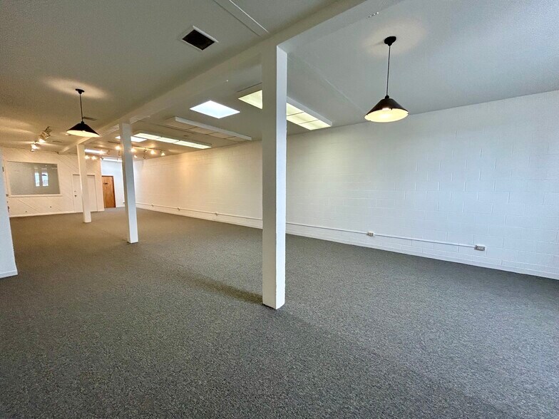462 San Mateo Ave, San Bruno, CA à vendre - Photo de l’immeuble – Image 3 sur 13