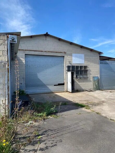 11 Chemin De La Voirie, Bonneuil-en-France à louer - Photo de l’immeuble – Image 1 sur 6
