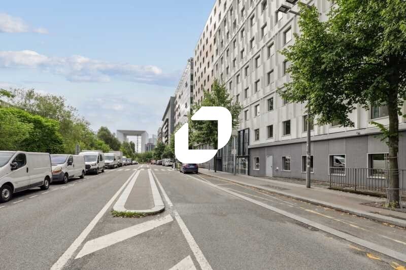 Bureau dans Nanterre à louer - Photo de l’immeuble – Image 3 sur 25
