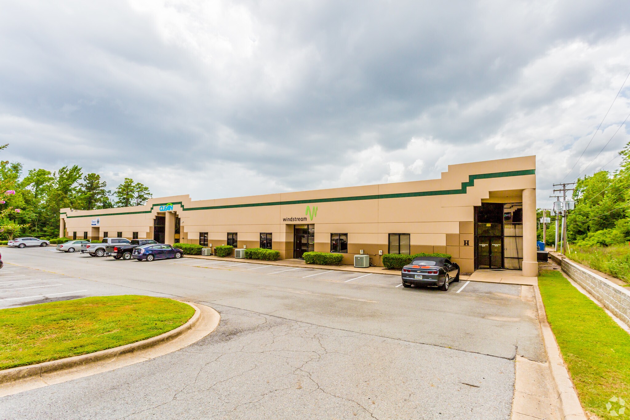 1515 S Bowman Rd, Little Rock, AR à louer Photo de l’immeuble– Image 1 sur 8