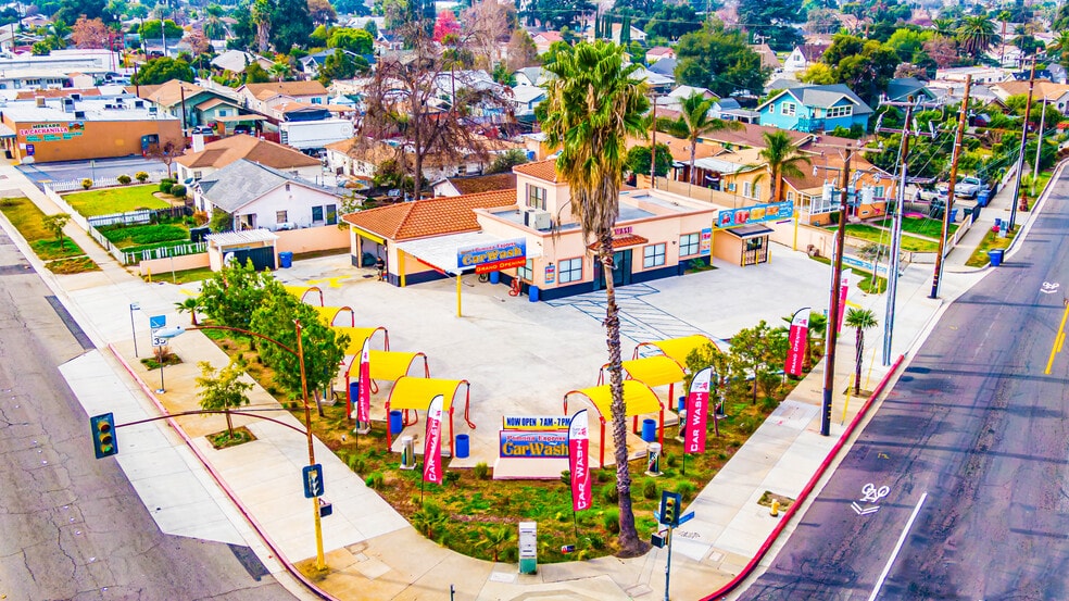 506 W Orange Grove Ave, Pomona, CA à vendre - Photo principale – Image 1 sur 20