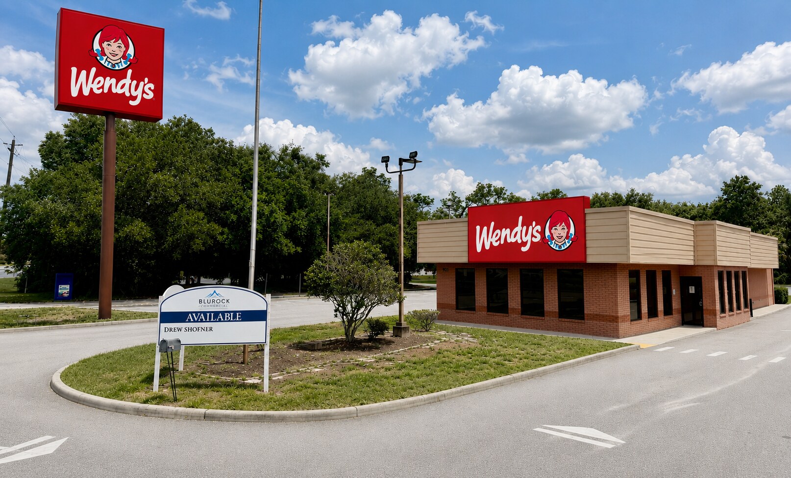 921 E State Road 44, Wildwood, FL à louer Photo de l’immeuble– Image 1 sur 5