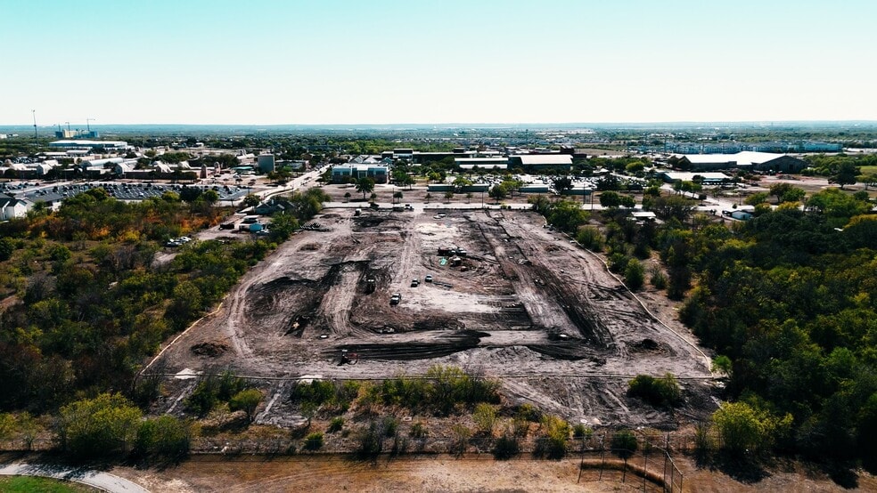 1519 Villaret Blvd, San Antonio, TX à vendre - Photo principale – Image 1 sur 6