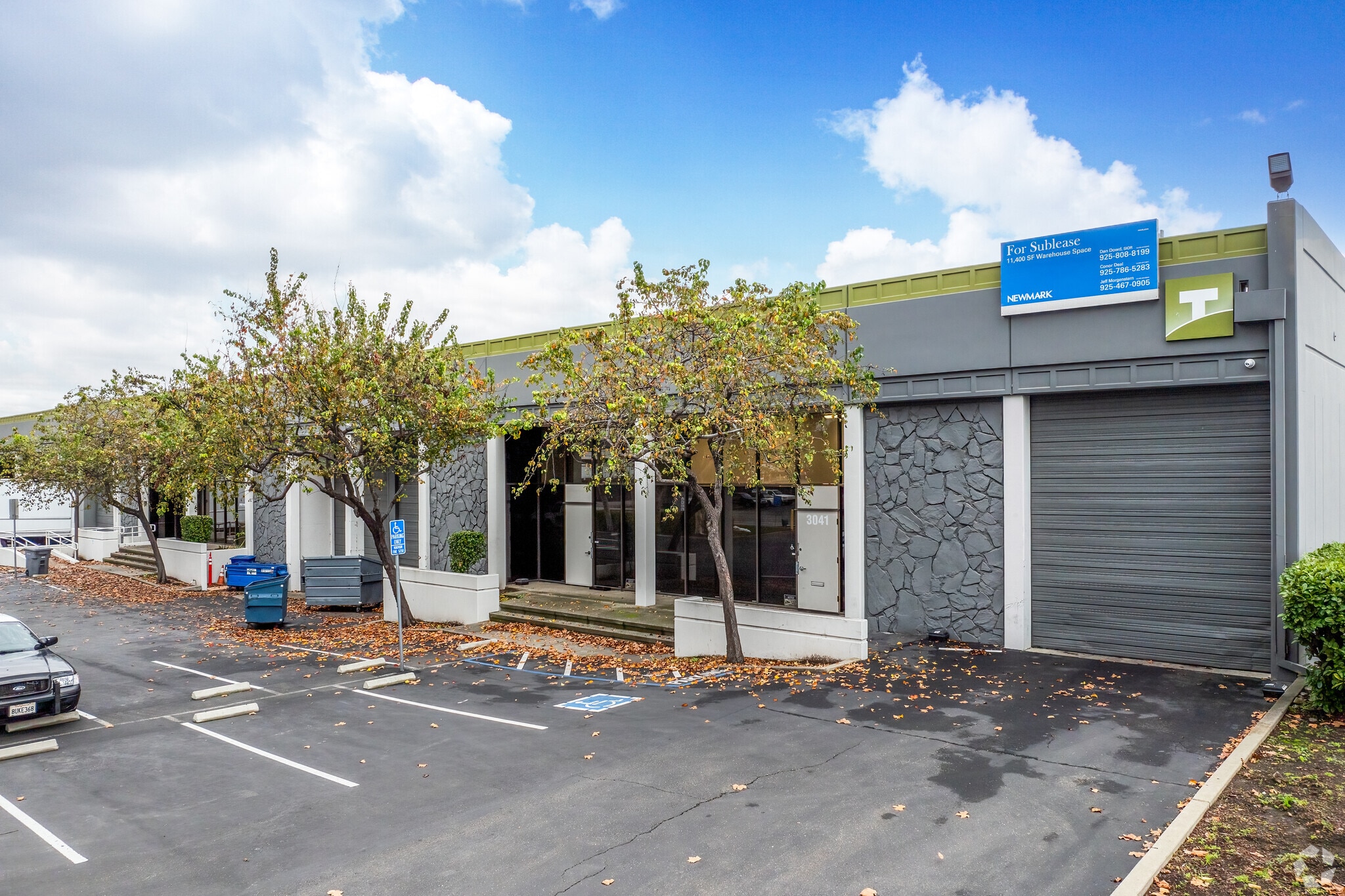 3041 Teagarden St, San Leandro, CA à louer Photo principale– Image 1 sur 5
