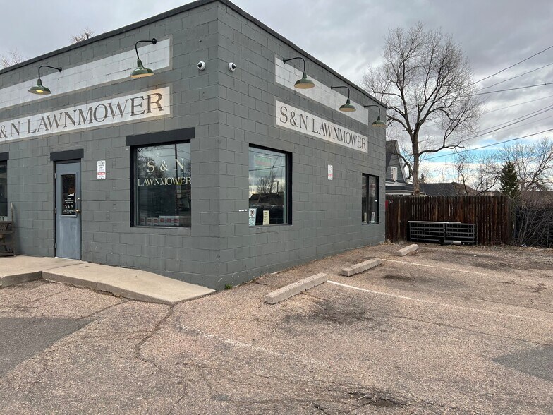 7711 Grandview Ave, Arvada, CO à vendre - Photo de l’immeuble – Image 3 sur 4