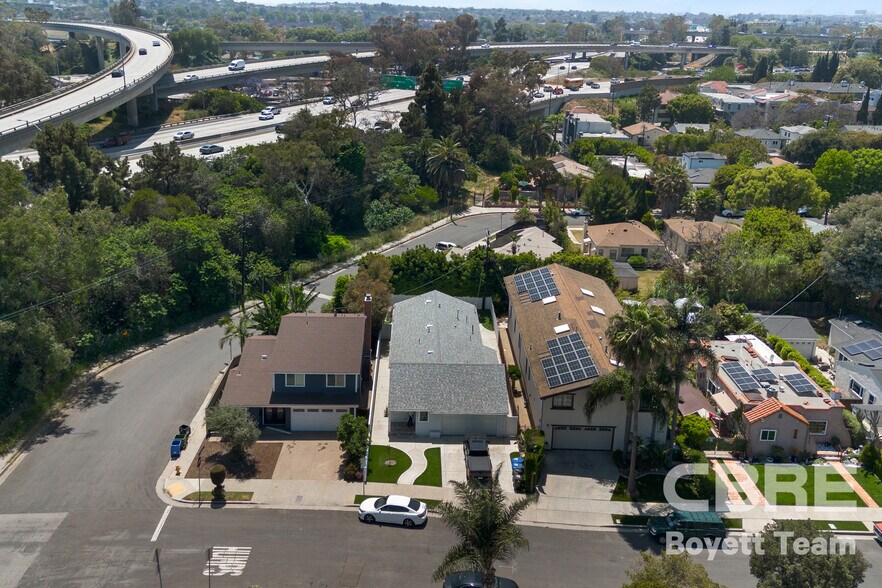 2653 Tilden Ave, Los Angeles, CA à vendre - Aérien – Image 2 sur 25
