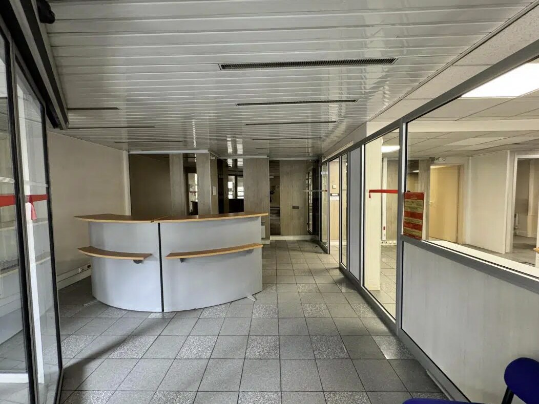 Ivry-sur-Seine, VDM 94200 - - - Hall d’entrée - Image 2 of 8