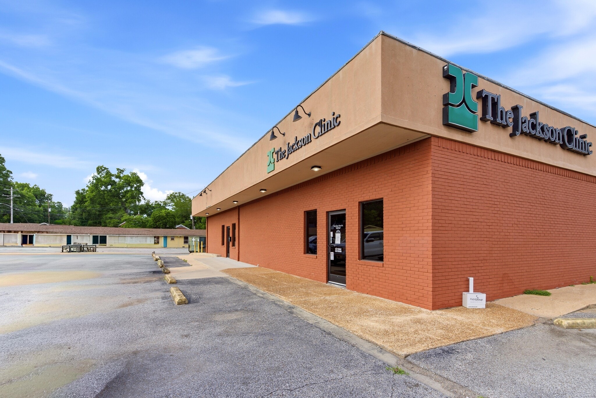 622 W Market St, Bolivar, TN à vendre Photo principale– Image 1 sur 20