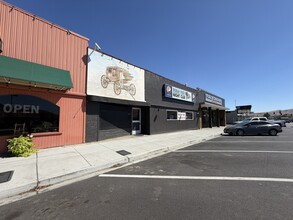115 E Naches Ave, Selah, WA à louer Photo intérieure– Image 2 sur 15