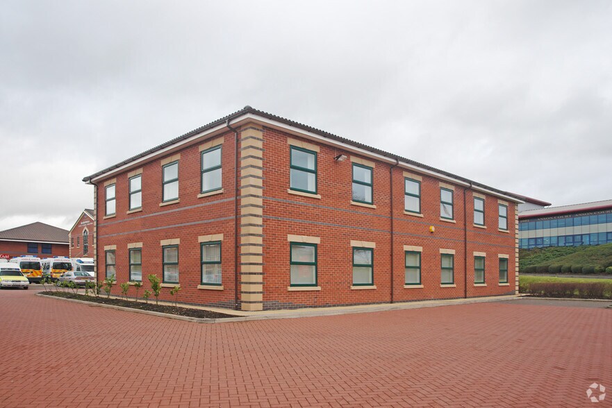 Priestley Ct, Stafford à louer - Photo de l’immeuble – Image 3 sur 3
