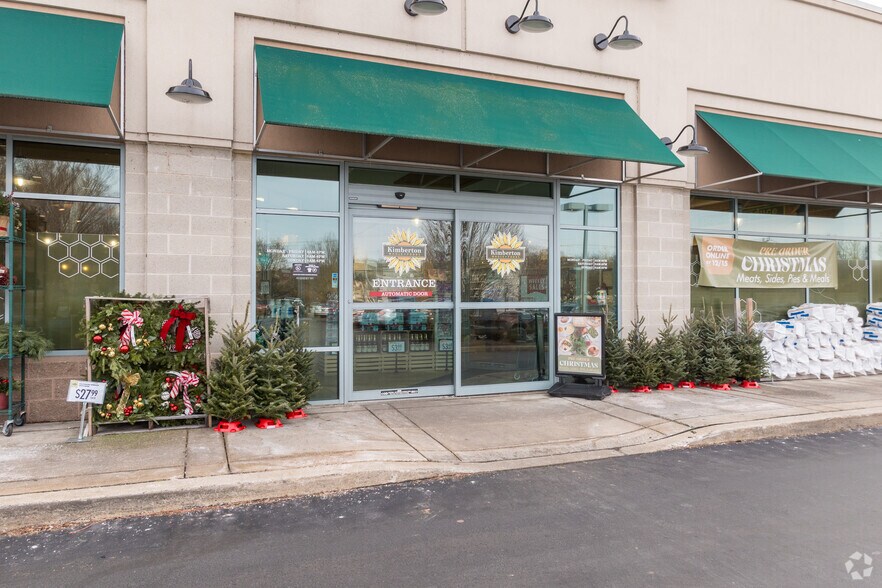 150 E Pennsylvania Ave, Downingtown, PA à vendre - Photo de l’immeuble – Image 3 sur 4