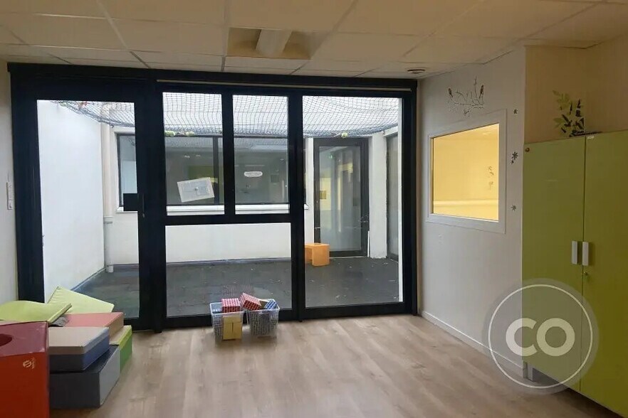 Bureau dans Boulogne-Billancourt à louer - Photo de l’immeuble – Image 3 sur 6
