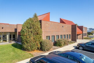 Plus de détails pour 300-350 E 22nd St, Lombard, IL - Bureau/Local commercial à louer