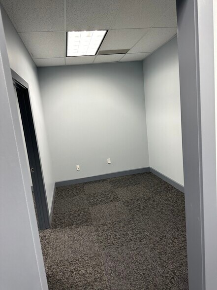 120 E 13065 S, Draper, UT à louer - Photo de l’immeuble – Image 2 sur 8