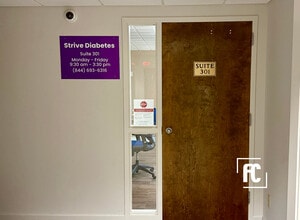 900 SE Federal Hwy, Stuart, FL à louer Photo intérieure– Image 1 sur 11