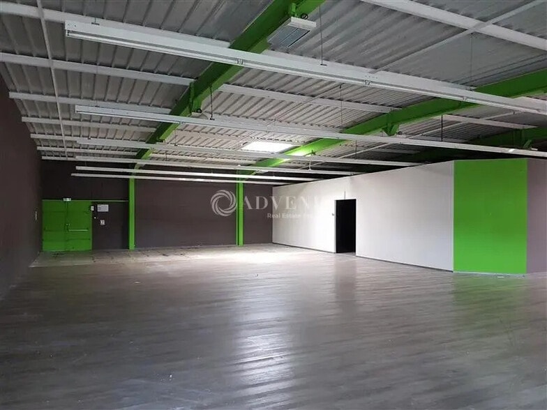 Local commercial dans Feytiat à louer - Photo de l’immeuble – Image 2 sur 5