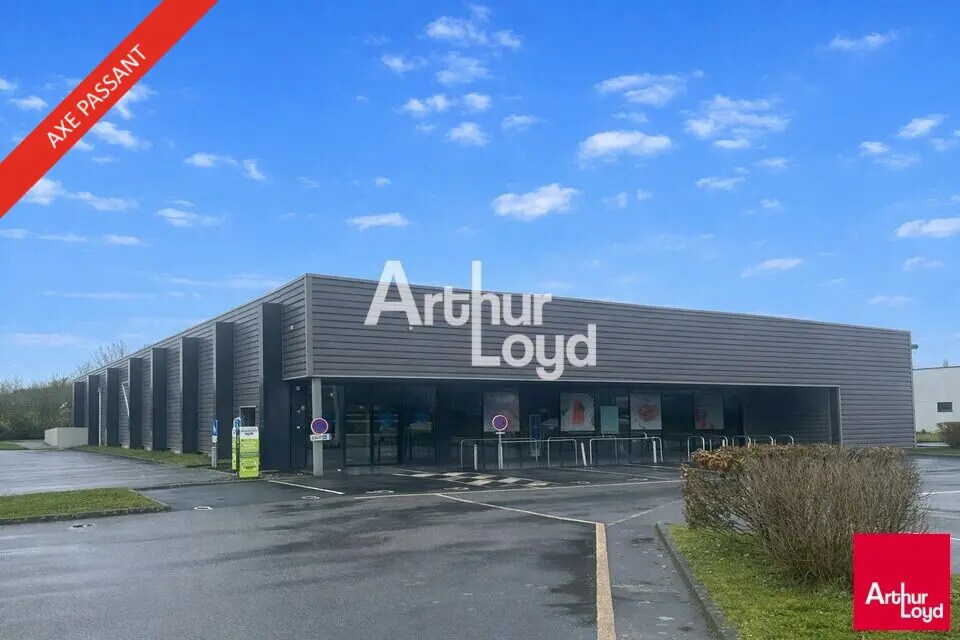Local commercial dans Janzé à louer Photo de l’immeuble– Image 1 sur 5