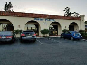 1538 El Camino Real, Belmont, CA à louer Photo intérieure– Image 2 sur 11