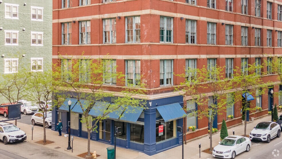 304-310 E 8th St, Cincinnati, OH à louer - Photo de l’immeuble – Image 3 sur 4