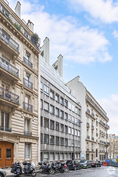 Bureau dans Paris à vendre - Photo de l’immeuble – Image 2 sur 5