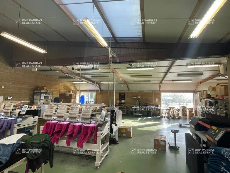 Bureau dans Bruz à louer - Photo intérieure – Image 2 sur 6