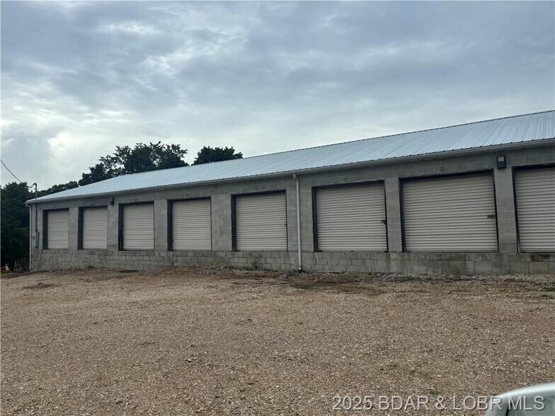 633 Hiland cir, Kaiser, MO à vendre - Photo de l’immeuble – Image 3 sur 16