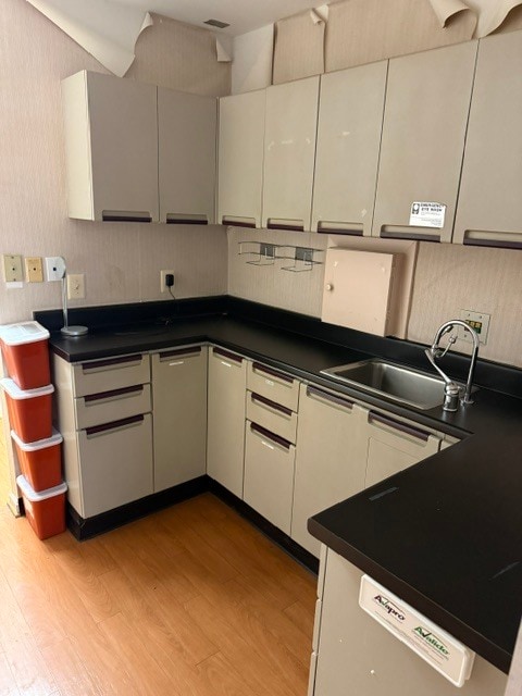 400-440 Hospital Dr, Warrenton, VA 20186 - Lot 406-408 - - Photo intérieure - Image 2 of 3