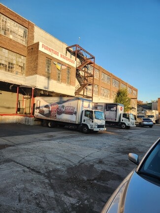 Plus de détails pour 3035 Richmond Ter, Staten Island, NY - Industriel/Logistique à louer