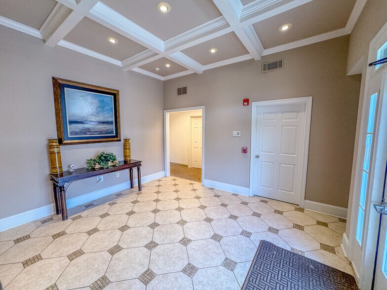2280 Satellite Blvd, Duluth, GA à louer - Hall d’entrée – Image 2 sur 3